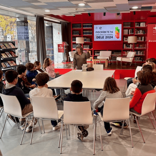 Visite à la bibliothèque de l’Instituto Cervantes
